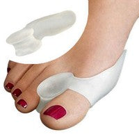 Silky Soft Toe Aligners